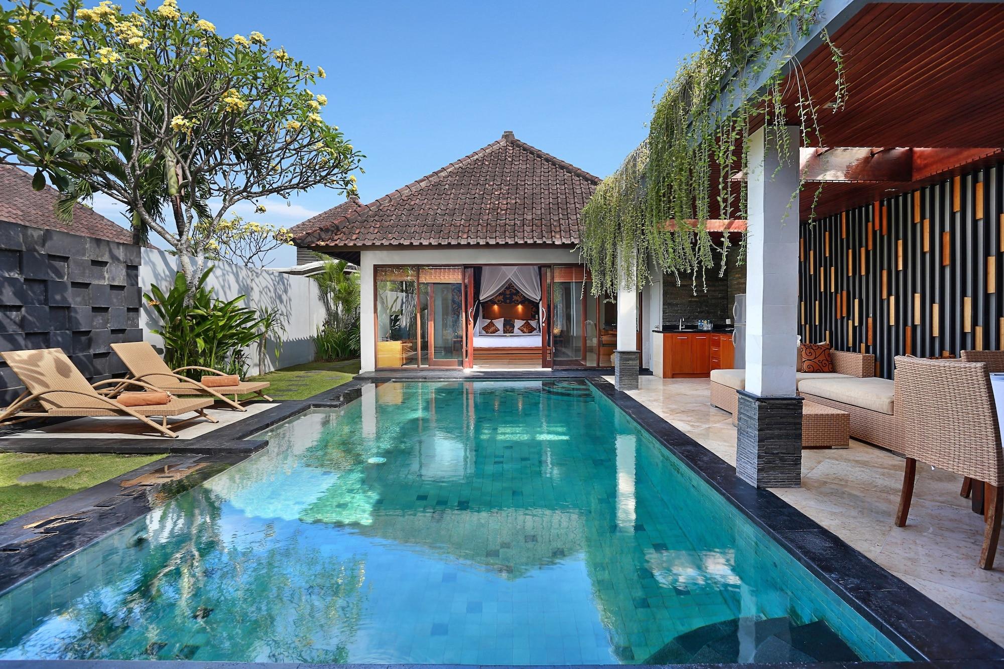 Kunti Villas Seminyak  Exterior photo
